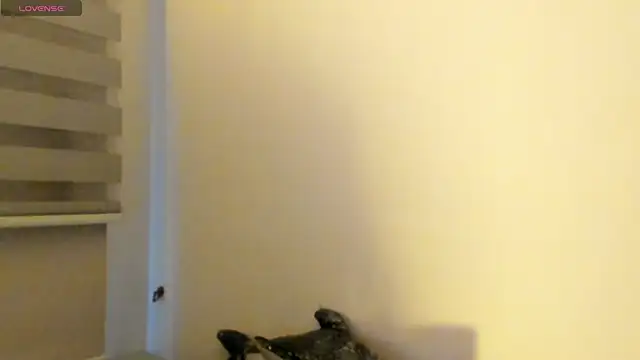 Snapshot of queen_fetish chatting on October 13, 10:59 am queen fetish online show from October 13, 10:59 am