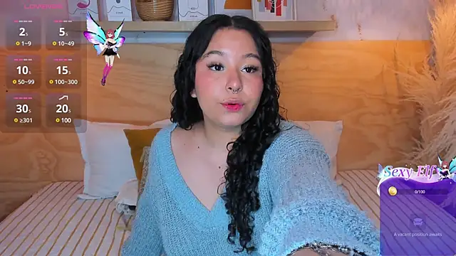 Snapshot of Atenea_cuteee chatting on January 4, 7:13 pm Atenea cuteee online show from January 4, 7:13 pm