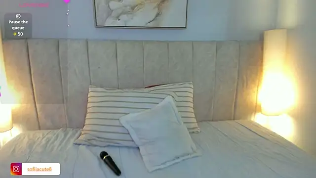 Snapshot of Atenea_cuteee chatting on January 7, 2:14 am Atenea cuteee online show from January 7, 2:14 am