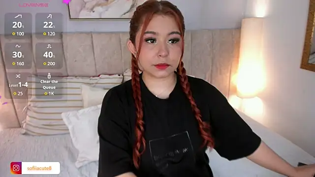 Snapshot of Atenea_cuteee chatting on January 13, 7:19 pm Atenea cuteee online show from January 13, 7:19 pm