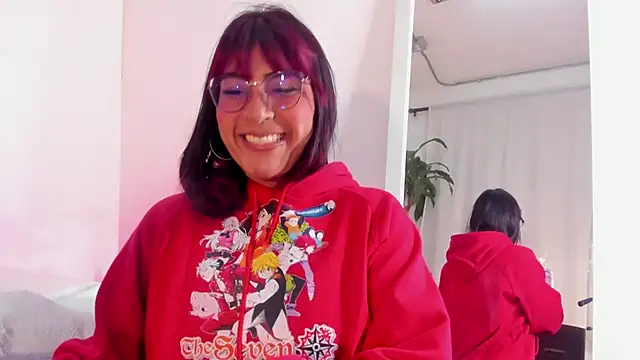 Snapshot of evelynjohnsoon chatting on January 5, 1:47 pm evelynjohnsoon online show from January 5, 1:47 pm