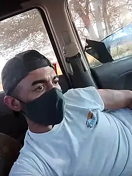 prettyboi6992 online show from October 4, 8:40 pm