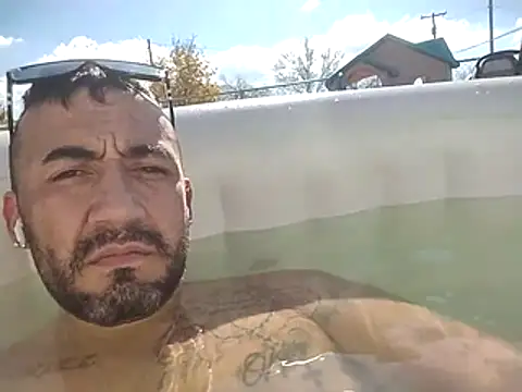 prettyboi6992 online show from November 25, 6:41 pm