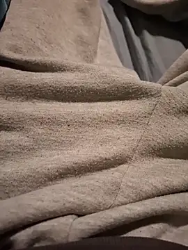 FreezingTie850 online show from March 26, 11:21 pm