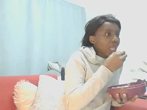 Snapshot of Sexxybella27 chatting on May 8, 7:41 pm Sexxybella27 online show from May 8, 7:41 pm