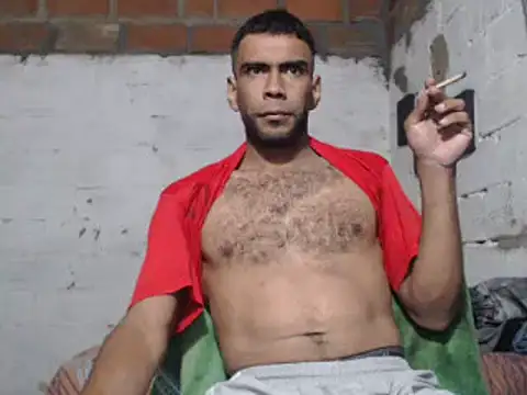 Snapshot of erik_alexander chatting on December 28, 2:11 am erik alexander online show from December 28, 2:11 am