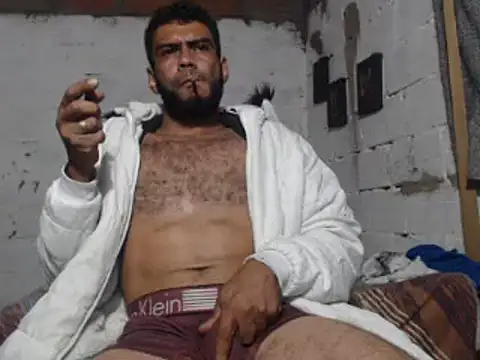 Snapshot of erik_alexander chatting on January 22, 11:01 am erik alexander online show from January 22, 11:01 am