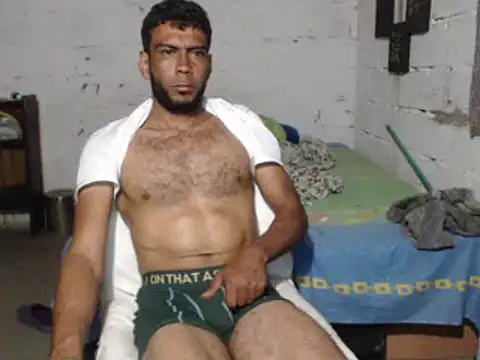 Snapshot of erik_alexander chatting on February 22, 7:45 am erik alexander online show from February 22, 7:45 am