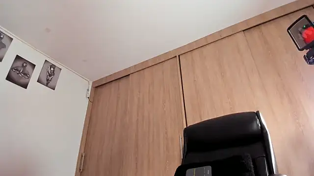 Bambi gurl online show from February 13, 1:40 am