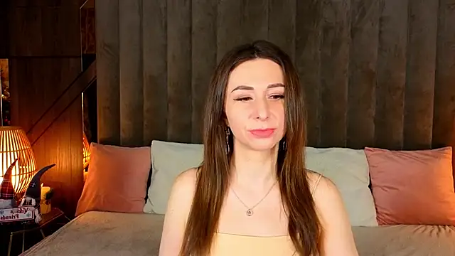 KimmmLi online show from January 9, 7:11 am