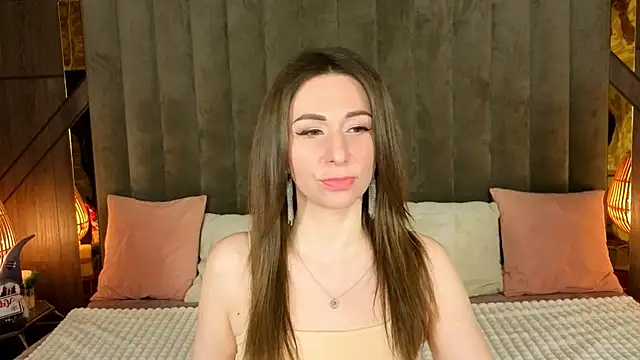 KimmmLi online show from January 14, 2:01 pm