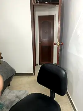 Charlotte cutee18 online show from October 13, 11:27 pm