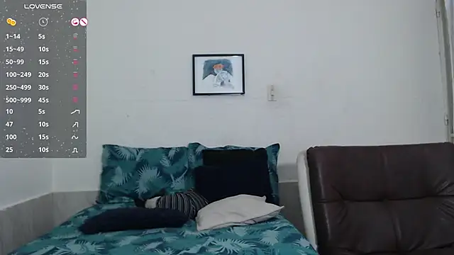 Snapshot of agata_22 chatting on January 10, 3:50 am agata 22 online show from January 10, 3:50 am