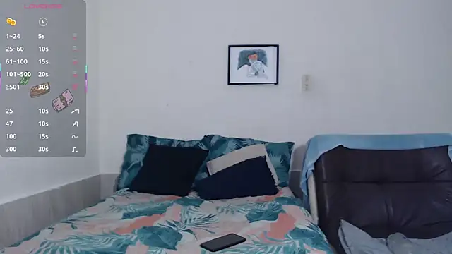 Snapshot of agata_22 chatting on October 3, 2:30 am agata 22 online show from October 3, 2:30 am