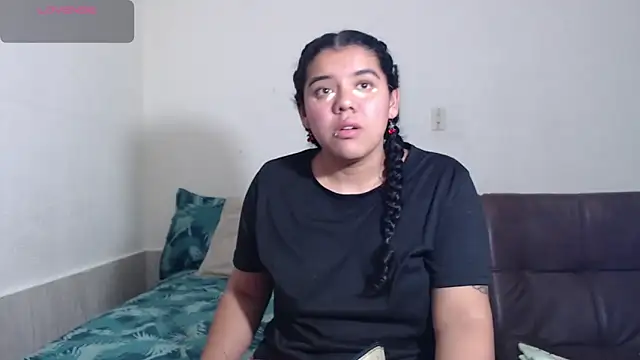 agata 22 online show from April 17, 3:42 am