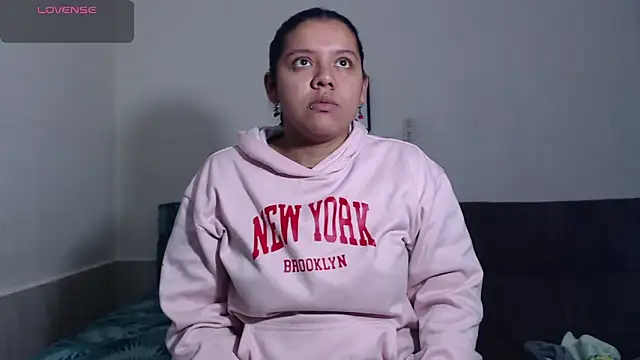 agata 22 online show from April 20, 3:20 am