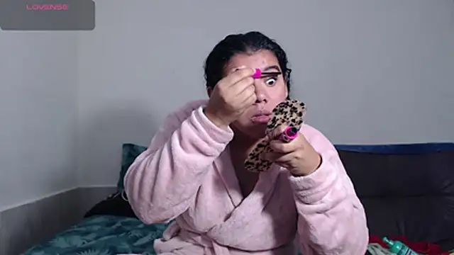 agata 22 online show from April 21, 3:35 am