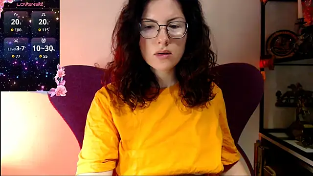 Snapshot of vaders_daughter chatting on May 22, 6:57 pm vaders daughter online show from May 22, 6:57 pm