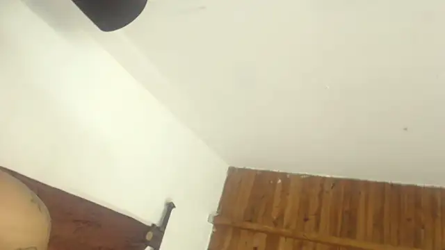 Snapshot of Alejagrantx chatting on March 10, 12:48 pm Alejagrantx online show from March 10, 12:48 pm