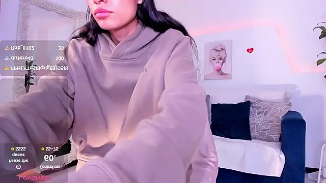 Snapshot of Kim_ev chatting on March 11, 8:09 am Kim ev online show from March 11, 8:09 am