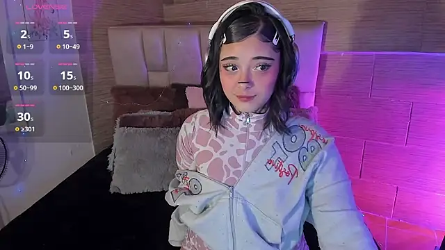 mia catt05 online show from June 6, 4:50 am