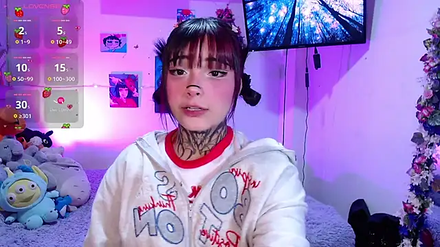 mia catt05 online show from July 24, 7:17 am