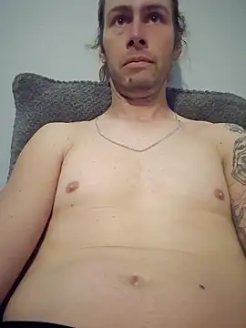 cdressupdiva online show from February 7, 6:11 pm