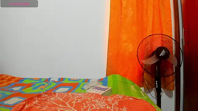 xia ebonyts online show from March 2, 3:27 pm