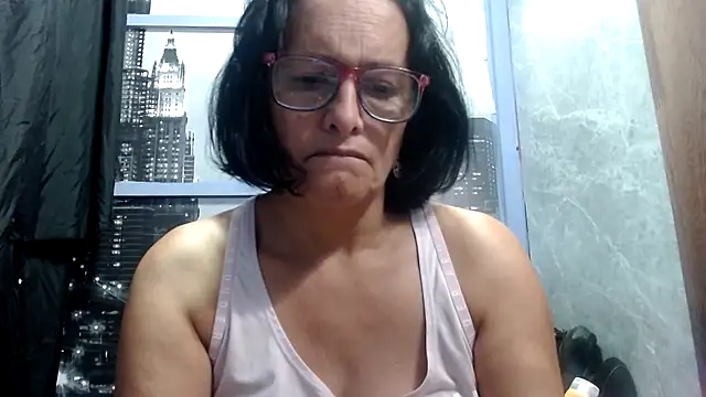 Snapshot of Nastylatinaxxx chatting on October 26, 12:22 pm Nastylatinaxxx online show from October 26, 12:22 pm