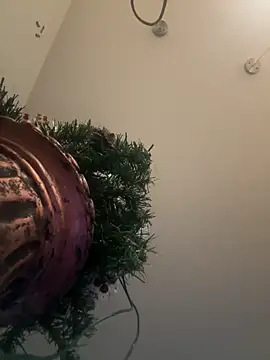 Snapshot of Sexy_Little_SlutAriel chatting on December 17, 8:54 pm Sexy Little SlutAriel online show from December 17, 8:54 pm