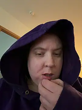 Snapshot of Sexy_Little_SlutAriel chatting on May 14, 10:05 pm Sexy Little SlutAriel online show from May 14, 10:05 pm