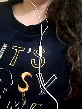 Snapshot of Zanoba-16 chatting on March 16, 10:42 pm Zanoba-16 online show from March 16, 10:42 pm