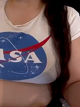 Snapshot of Zanoba-16 chatting on November 14, 8:35 am Zanoba-16 online show from November 14, 8:35 am