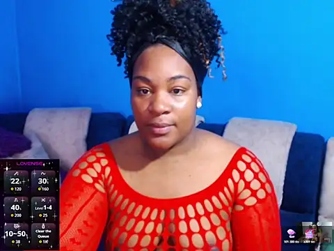 Snapshot of the_pearl199 chatting on October 21, 12:17 pm the pearl199 online show from October 21, 12:17 pm