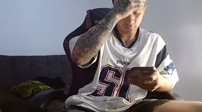 Sisoyalejo420 online show from February 22, 1:33 am