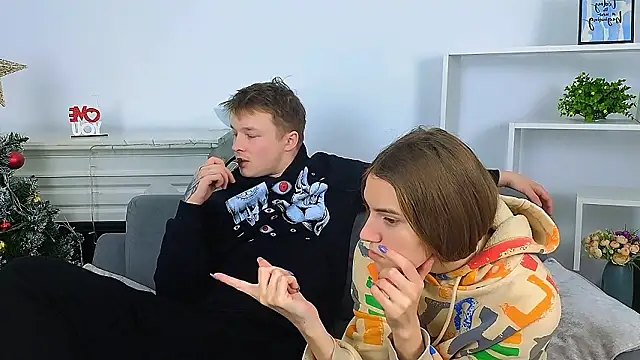  Olli  Stiw  online show from January 15, 9:03 am