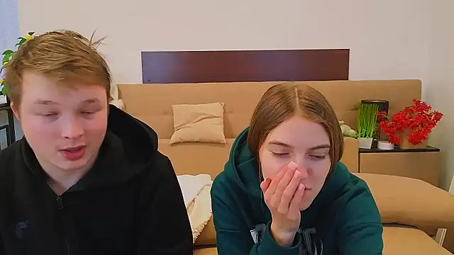  Olli  Stiw  online show from February 15, 6:43 am