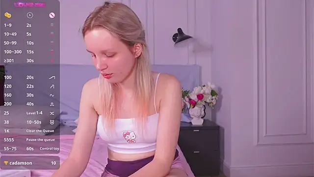 Beatrica Klein online show from December 22, 5:32 pm