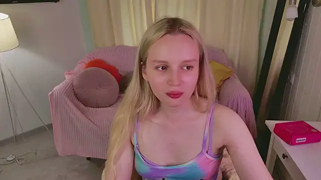 Beatrica Klein online show from June 12, 2:49 pm