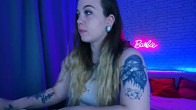 -Stacyy- online show from July 18, 8:07 am