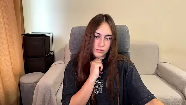 AliceKolltt online show from November 6, 10:16 am