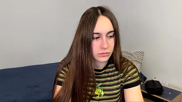 AliceKolltt online show from April 18, 9:04 pm