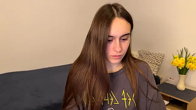 AliceKolltt online show from April 28, 9:20 pm