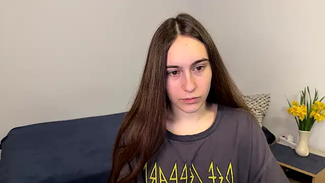 AliceKolltt online show from May 1, 12:26 am