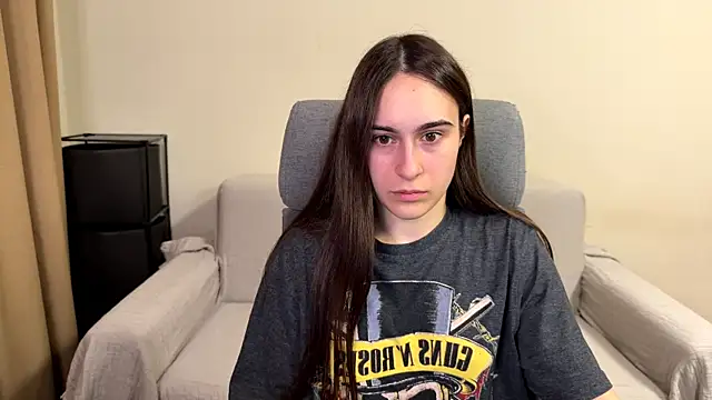 AliceKolltt online show from June 9, 8:42 pm