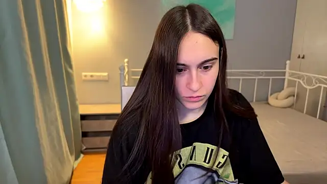 AliceKolltt online show from June 21, 8:55 pm