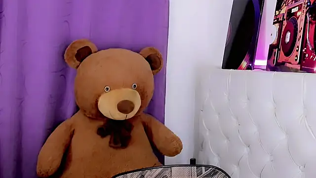 amal baddell online show from April 20, 8:28 am