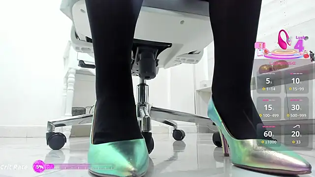 melina thomson online show from November 14, 5:50 am