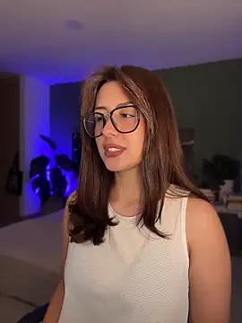 Snapshot of EmaSaenz chatting on June 1, 10:55 pm EmaSaenz online show from June 1, 10:55 pm