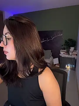 Snapshot of EmaSaenz chatting on June 20, 10:01 pm EmaSaenz online show from June 20, 10:01 pm